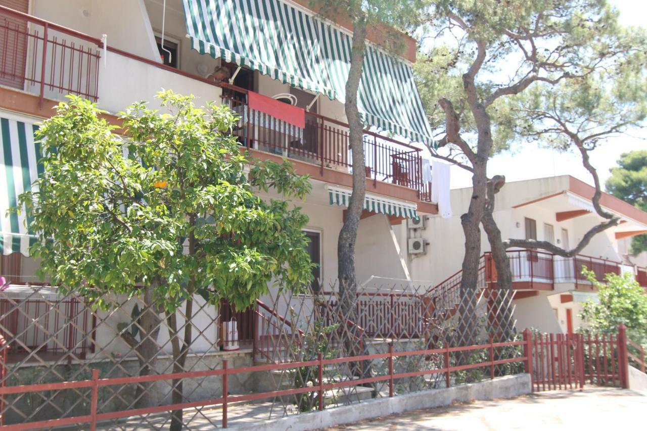 Sea Cottage In Pinewood Marina di Ginosa Exterior foto