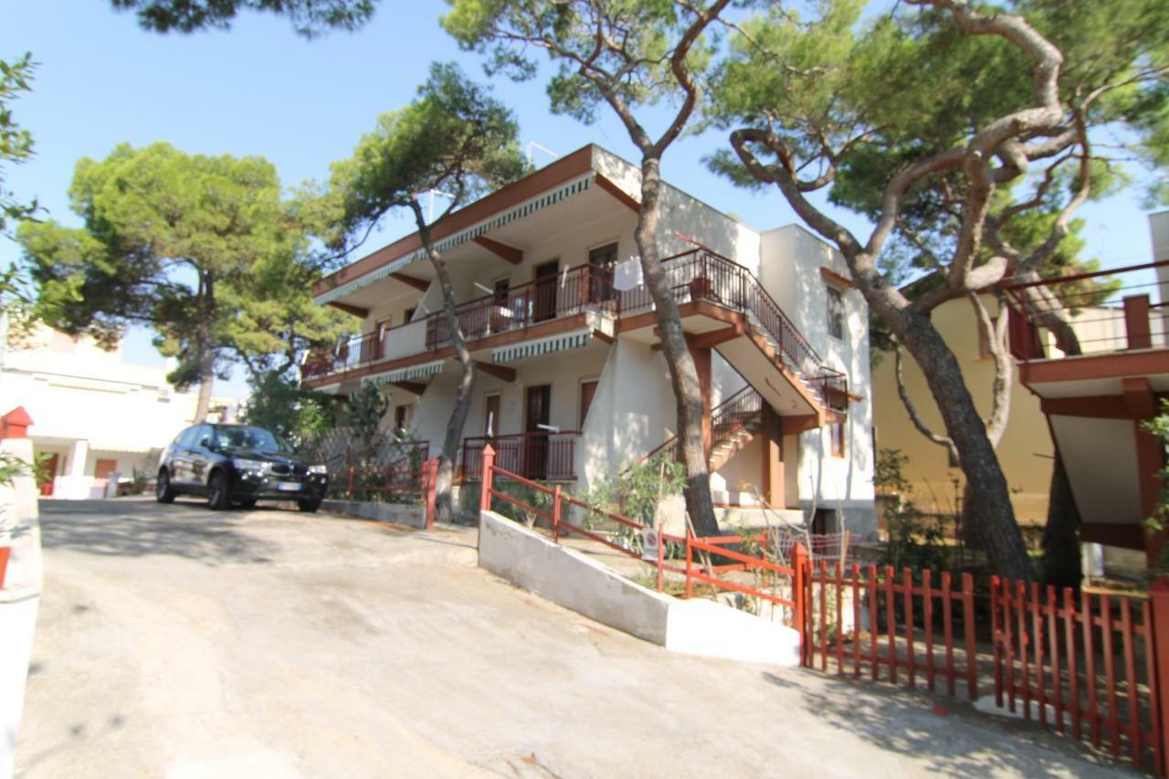 Sea Cottage In Pinewood Marina di Ginosa Exterior foto